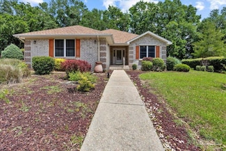 1512 Hunters Creek Cir, Cantonment, FL 32533