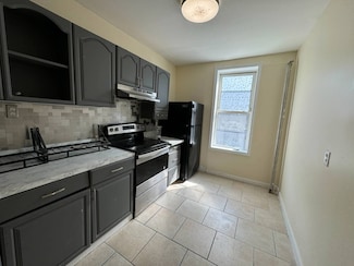 654 E 188th St Unit 2, Bronx, NY 10458