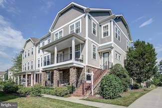 129 Anthem Ave, Herndon, VA 20170