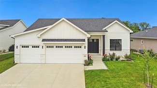 780 NE Badger Ln, Waukee, IA 50263