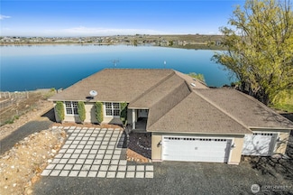 5738 Panorama Dr NE, Moses Lake, WA 98837