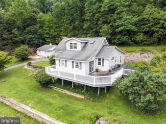 21 Bick Rd, Fleetwood, PA 19522