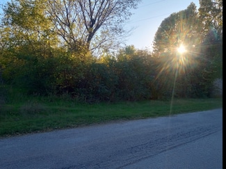 7071 Darling St, Briar, TX 76020