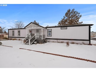 6100 S Highway 97 Unit 35, Redmond, OR 97756