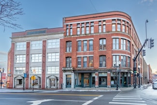 17 Kearney Square Unit 209, Lowell, MA 01852