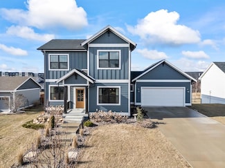 1108 SW Elm St, Ankeny, IA 50023