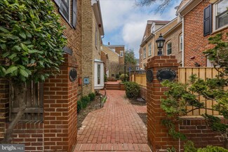 913 Oronoco St, Alexandria, VA 22314