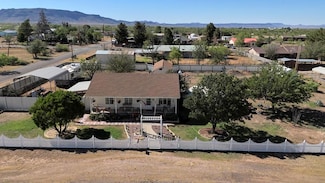 1109 W Marfa Ave, Alpine, TX 79830