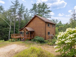 388 Perch Pond Rd, Holderness, NH 03245