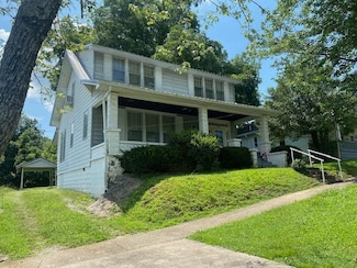 108 S 9th St, Central City, KY 42330
