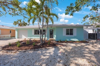 280 41st Ave, Saint Pete Beach, FL 33706