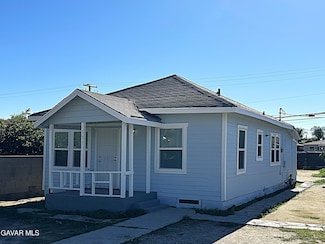 331 W 2nd St, Perris, CA 92570