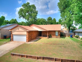 11817 Hollyrock Dr, Yukon, OK 73099