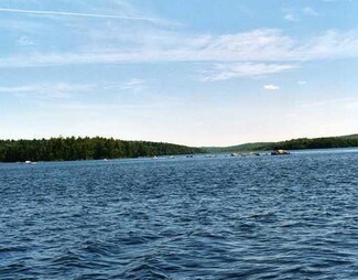 319 Rockwood Dr, Belgrade, ME 04917