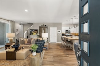 11256 Rainbow Peak Ave Unit 207, Las Vegas, NV 89135