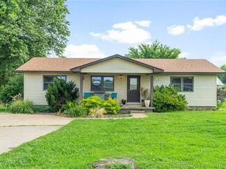 27100 E 71st St S, Broken Arrow, OK 74014