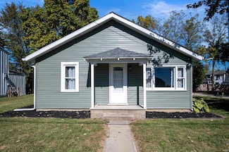 10220 E Jackson St, Selma, IN 47383