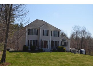 80 Ridgetop Ln, Henniker, NH 03242
