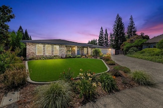 305 Saint Charles Ct, Roseville, CA 95661