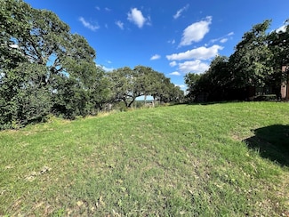 6704 Nob Hill Ct, North Richland Hills, TX 76182