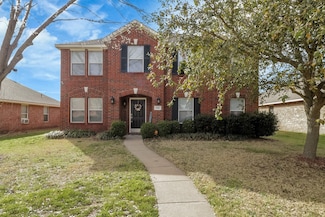 105 Forest Park Ln, Red Oak, TX 75154