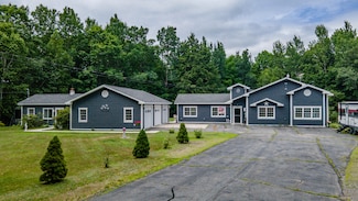 148 Weeks Mills Rd, Windsor, ME 04363