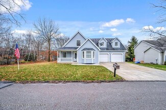 105 Krajewski Dr, Archbald, PA 18403