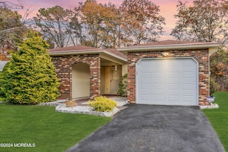 53 Blue Ridge Dr, Brick, NJ 08724