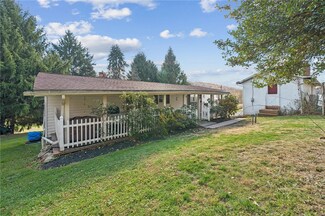 18 Little Run Ln, Bulger, PA 15019