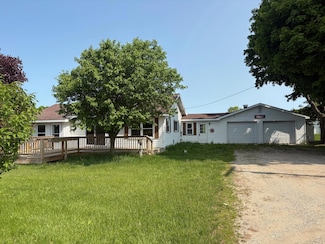 8142 W 32 Rd, Harrietta, MI 49638
