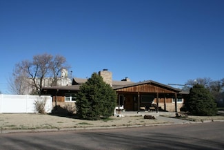 601 Wichita Ave, Satanta, KS 67870