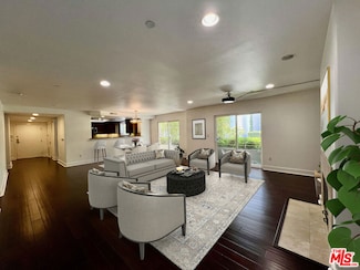 7249 Franklin Ave Unit 101, Los Angeles, CA 90046