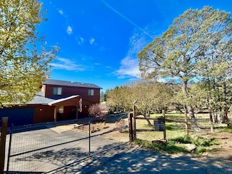 3 Del Oso Ln, Cedar Crest, NM 87008
