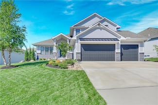 17336 Bradshaw St, Overland Park, KS 66221