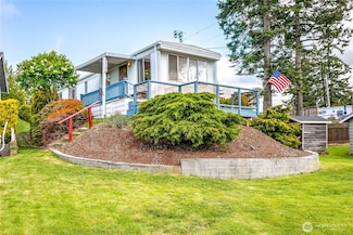 5142 Seaview Dr, Blaine, WA 98230