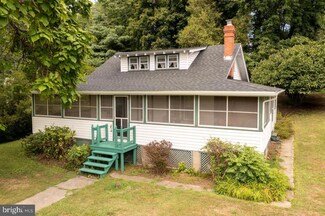 5028 Breezy Point Rd, Chesapeake Beach, MD 20732