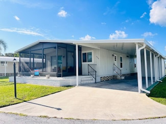 2824 Hillcrest Dr Unit 174, Sarasota, FL 34234
