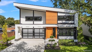 145 Westchester Way, Birmingham, MI 48009