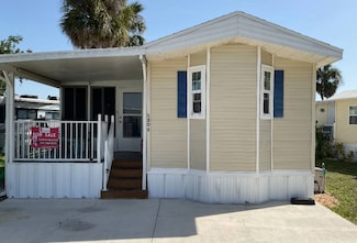 800 Kay Rd NE Unit 1206, Bradenton, FL 34212