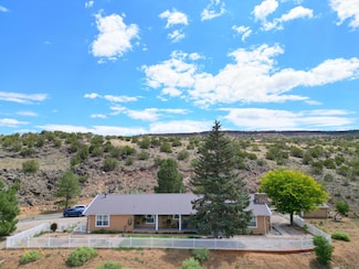 1080 Elkins Rd, Milan, NM 87021