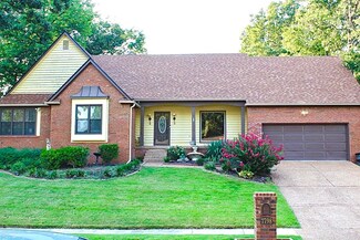 7798 Hawkcrest Dr, Cordova, TN 38016