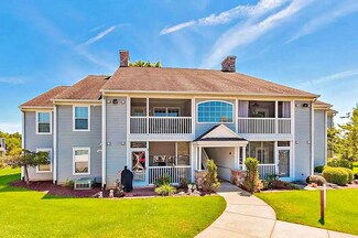 749 W Barrington Cir, Jackson, MI 49203