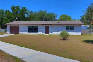 5729 13th St, Zephyrhills, FL 33542