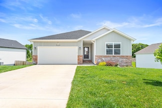 504 N Cheyenne Valley Rd, Nixa, MO 65714