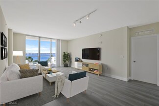 3000 Oasis Grand Blvd Unit 605, Fort Myers, FL 33916