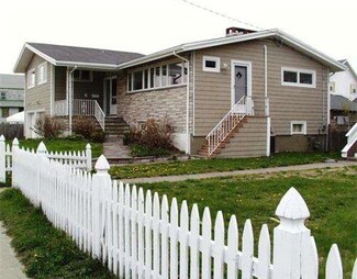124 Manomet Ave, Hull, MA 02045