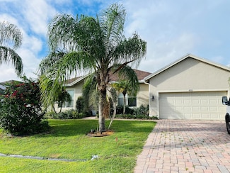 691 SW Mccomb Ave, Port Saint Lucie, FL 34953