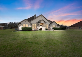 3911 Esquire Ct, Bryan, TX 77808