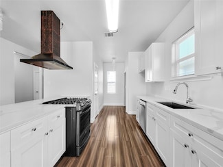 8135 Chateau St, Houston, TX 77028