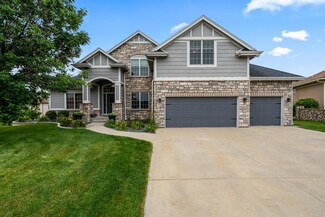 1726 Everwood Ct SW, Altoona, IA 50009